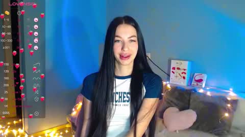 Kira online show from 09-18-25, 02:02