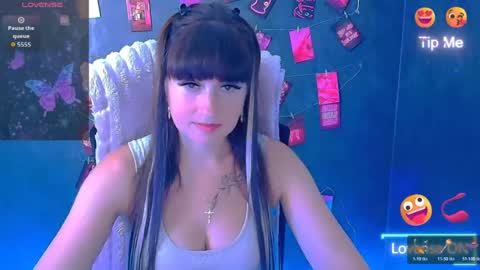 Caroline online show from 08-05-26, 05:54