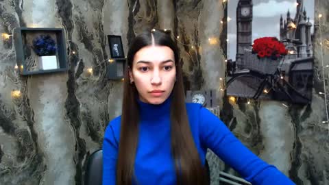 Karolina online show from 01-06-25, 07:09