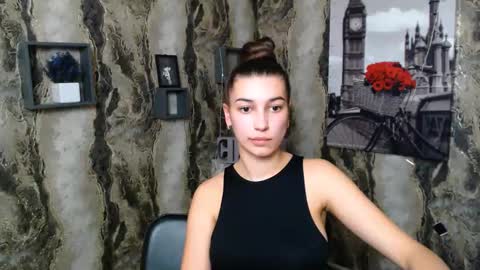 Karolina online show from 02-10-25, 12:50