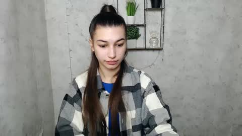 Karolina online show from 03-07-25, 06:57