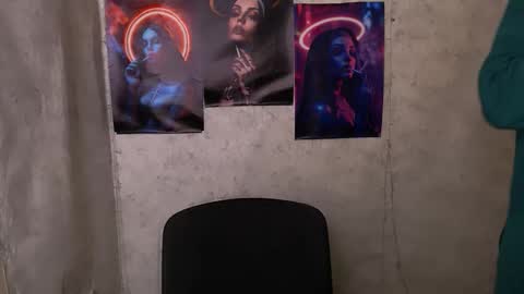 Karolina online show from 09-14-25, 05:28