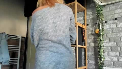 karoline121 online show from 09-23-25, 08:06