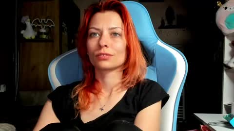 karoline121 online show from 04-15-26, 09:04