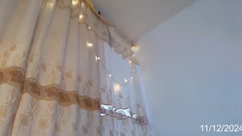 Snapshot of karoline_marin chatting on 12-11-24, 10:58 Karoline online show from 12-11-24, 10:58