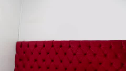 Isa online show from 02-18-25, 05:09