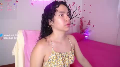 Karolina 3 online show from 10-02-25, 02:02