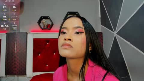 Snapshot of karoll014 chatting on 02-24-25, 11:43 Karol online show from 02-24-25, 11:43