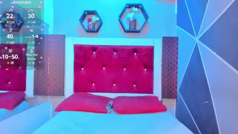 Snapshot of karoll014 chatting on 09-11-25, 11:54 Karol online show from 09-11-25, 11:54