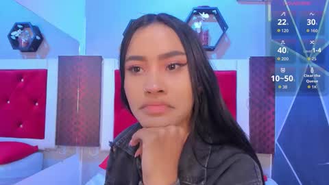 Snapshot of karoll014 chatting on 10-13-25, 01:22 Karol online show from 10-13-25, 01:22