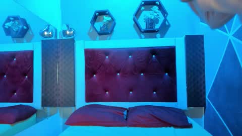 Snapshot of karoll014 chatting on 02-10-26, 12:09 Karol online show from 02-10-26, 12:09