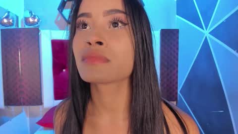 Snapshot of karoll014 chatting on 02-11-26, 11:59 Karol online show from 02-11-26, 11:59