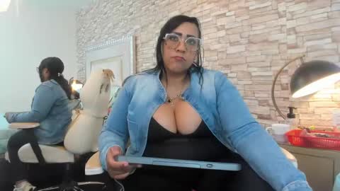 karolwestt online show from 10-07-25, 04:04