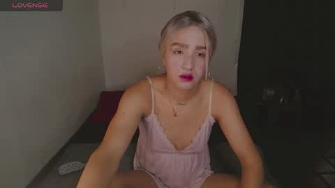 kary_blush online show from 05-13-26, 07:11