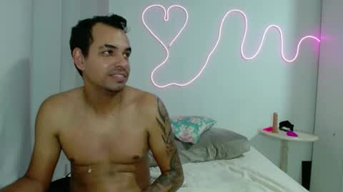 Tamires e Maicon online show from 01-30-25, 08:21