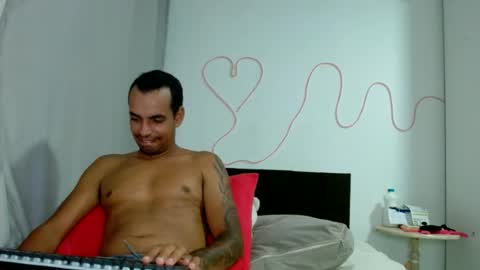 Tamires e Maicon online show from 07-02-26, 09:21