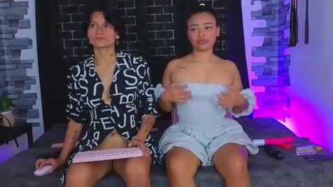 kasandraandsilvii online show from 11-25-25, 03:23