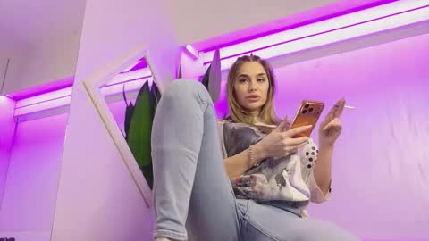 Kasey online show from 02-15-26, 08:16