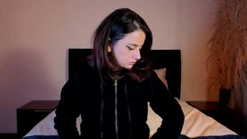 Snapshot of kassandra_james chatting on 05-13-26, 11:18 kassandra james online show from 05-13-26, 11:18