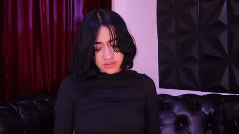Snapshot of kassianoir_ chatting on 04-25-26, 01:03 Kasi online show from 04-25-26, 01:03