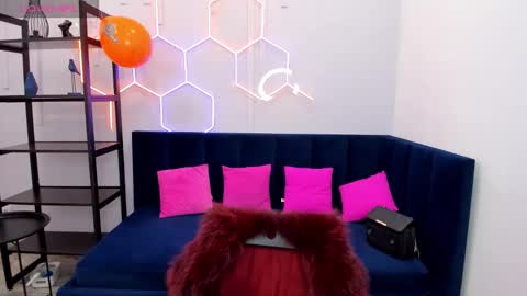 kat__cat online show from 10-04-25, 08:56