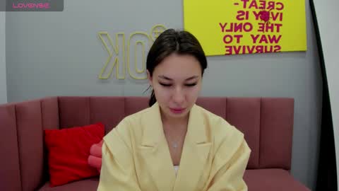 kat__cat online show from 11-16-25, 02:17