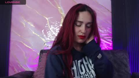 Snapshot of kat_desire chatting on 05-10-26, 12:16 Kat online show from 05-10-26, 12:16