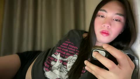 Snapshot of kat_hollandx chatting on 07-09-26, 05:28 Majesty online show from 07-09-26, 05:28