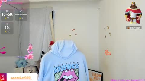 Snapshot of kat_ly_chan chatting on 02-19-25, 06:43 Kat       online show from 02-19-25, 06:43