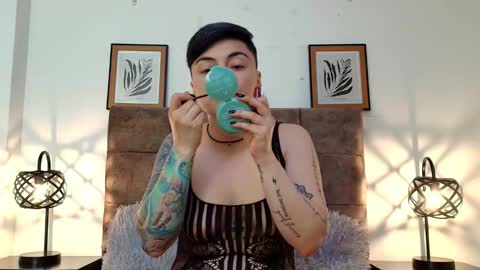 Snapshot of kat_paradisse chatting on 02-04-26, 01:50 kat paradisse online show from 02-04-26, 01:50