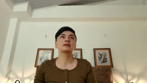 Snapshot of kat_paradisse chatting on 02-17-26, 11:50 kat paradisse online show from 02-17-26, 11:50