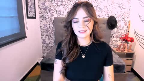 Snapshot of katahoot_ chatting on 12-23-24, 07:41 K A T A H O O T online show from 12-23-24, 07:41