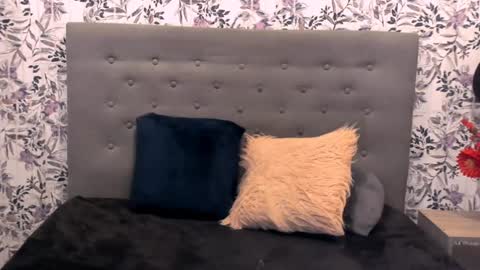 Snapshot of katahoot_ chatting on 12-29-24, 08:11 K A T A H O O T online show from 12-29-24, 08:11