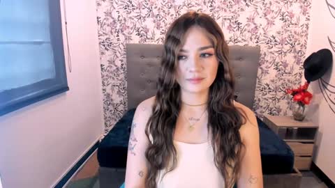 Snapshot of katahoot_ chatting on 02-04-25, 08:17 K A T A H O O T online show from 02-04-25, 08:17