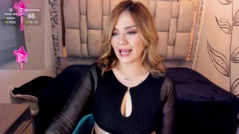 Snapshot of katahoot_ chatting on 11-05-25, 08:09 K A T A H O O T online show from 11-05-25, 08:09