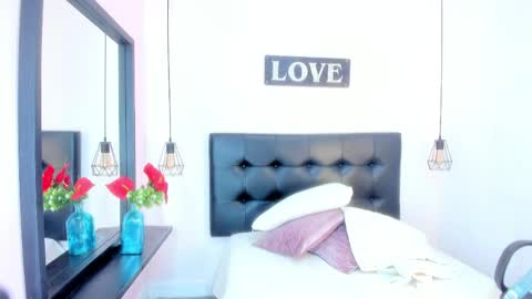 Snapshot of katalella___murillo chatting on 05-27-26, 12:13 katalella online show from 05-27-26, 12:13