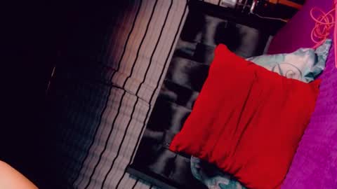 Snapshot of kataleya_bigcockx chatting on 02-15-25, 10:44 KATALEYABIGCOCK online show from 02-15-25, 10:44