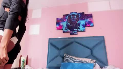 Snapshot of kataleyaa_horny chatting on 03-10-25, 05:54 kataleya horny online show from 03-10-25, 05:54