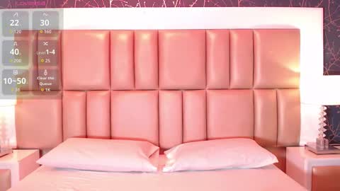 Kiara  online show from 03-10-26, 11:37