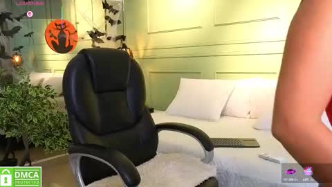 Kat online show from 10-17-25, 11:35