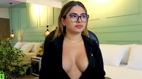 Kat online show from 11-26-25, 11:55