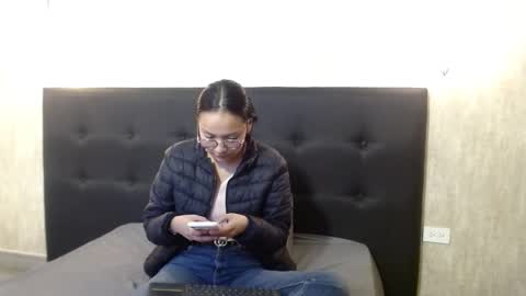 Katalina online show from 11-05-25, 02:17