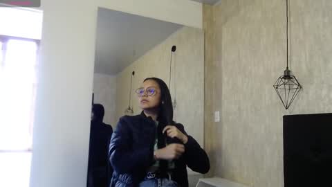 Katalina online show from 11-24-25, 01:11