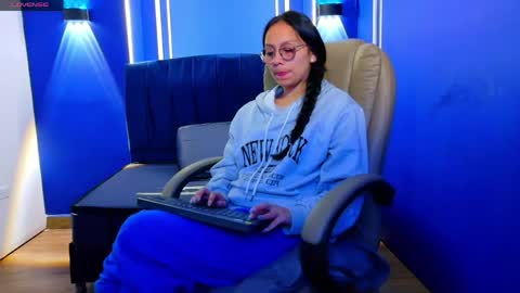 Snapshot of katalina07 chatting on 06-05-26, 05:18 Katalina online show from 06-05-26, 05:18