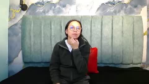 Snapshot of katalina07 chatting on 07-11-26, 01:03 Katalina online show from 07-11-26, 01:03