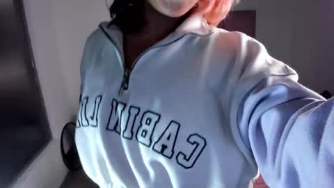 Snapshot of katalina_garcia chatting on 01-06-26, 11:07 Kata Garcia online show from 01-06-26, 11:07