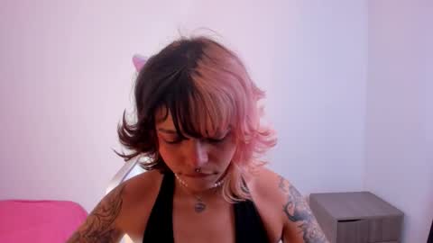 Snapshot of katalina_garcia chatting on 02-19-26, 03:19 Kata Garcia online show from 02-19-26, 03:19