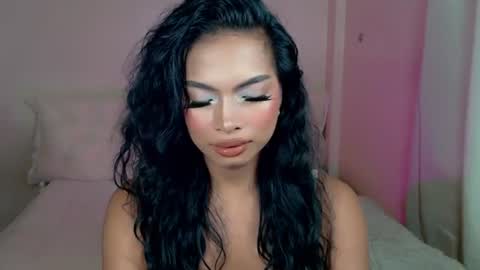 Snapshot of katalina_rouge chatting on 07-06-26, 11:40 IVY JANE online show from 07-06-26, 11:40