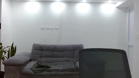 Katalina online show from 01-18-26, 01:42