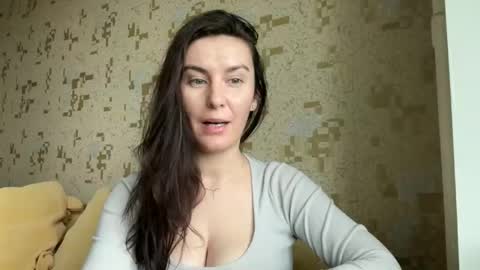 Snapshot of katalinaqe chatting on 02-02-26, 10:25 KatalinaQE online show from 02-02-26, 10:25